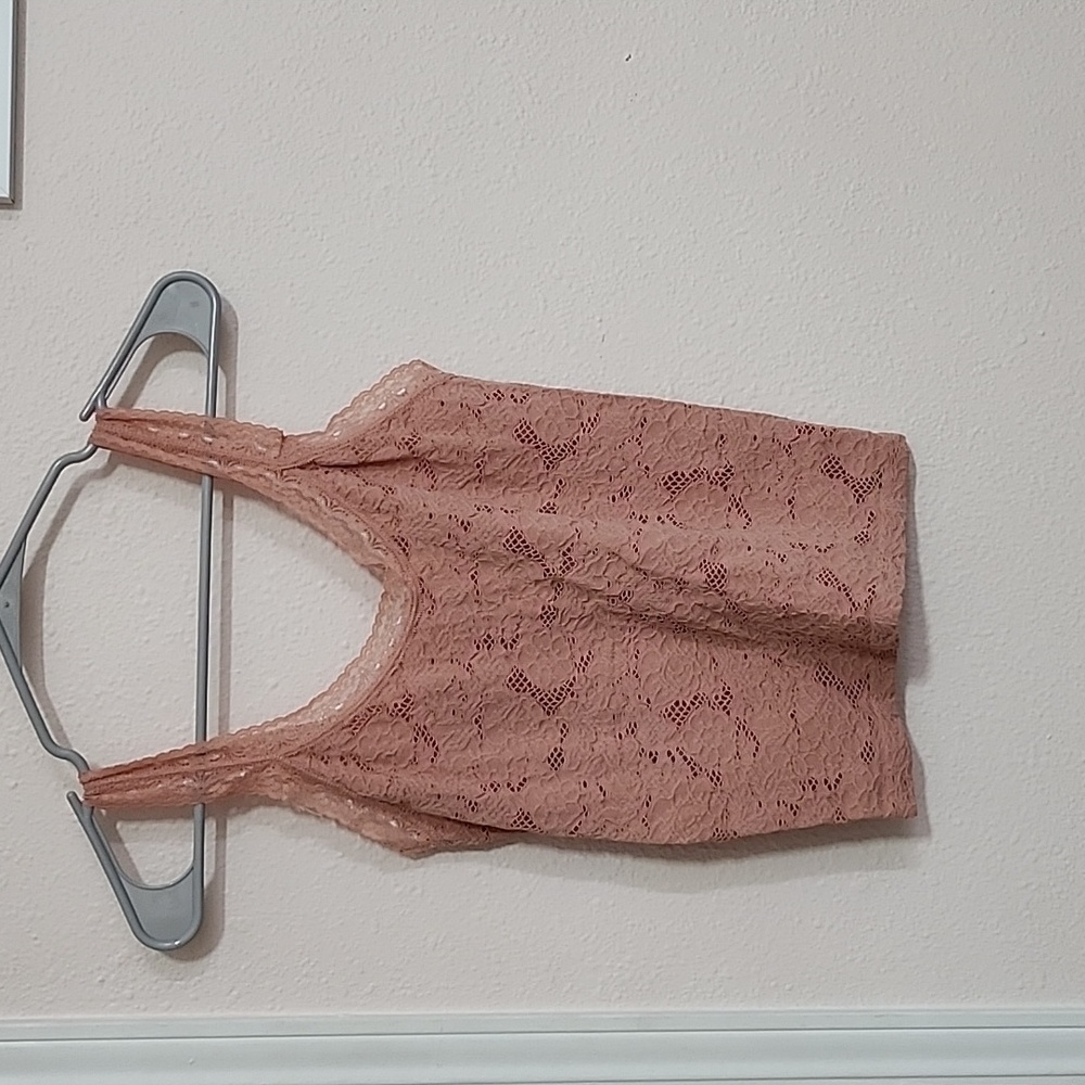 Dynamic Nashville Boutique Rose Color Tank
